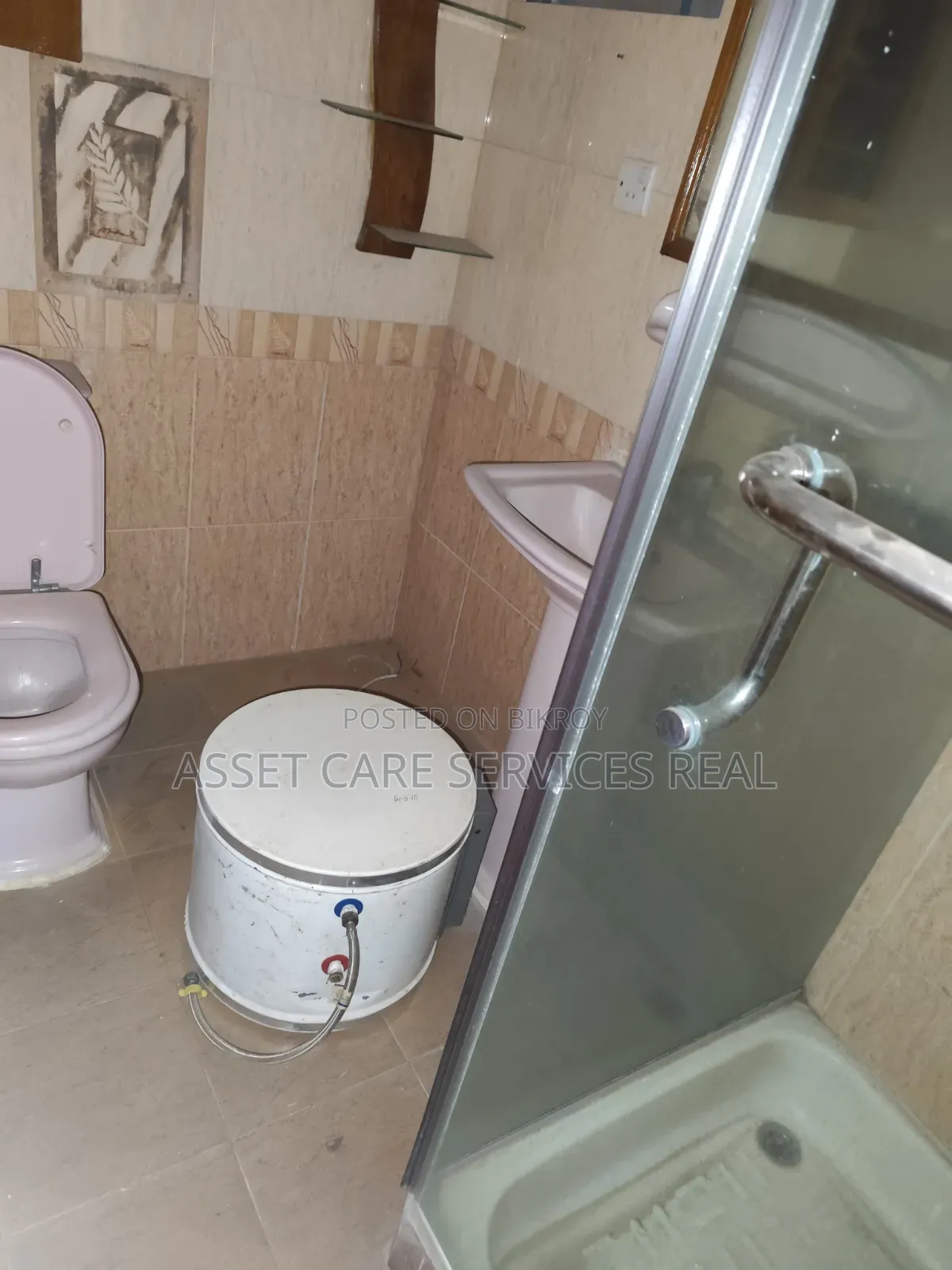 4bdrm Apartment in Gulshan for Sale