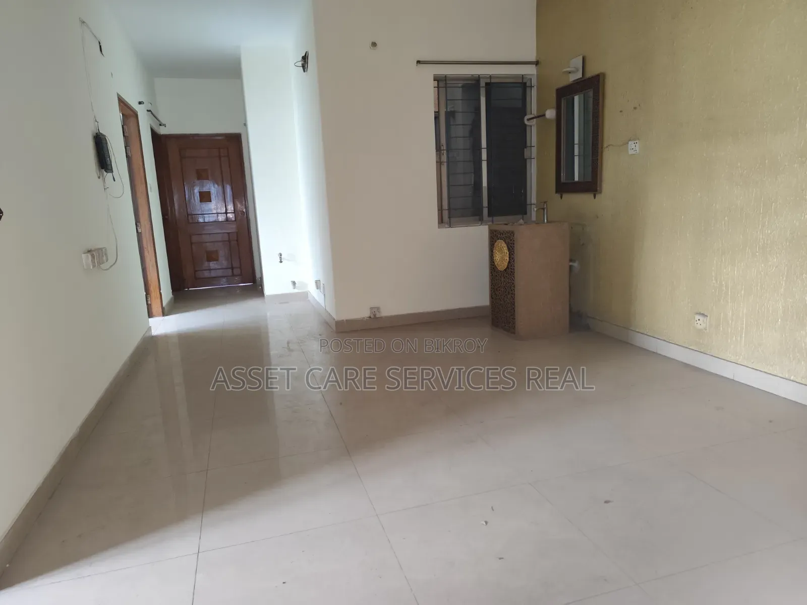 4bdrm Apartment in Gulshan for Sale