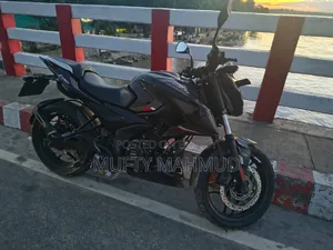 Bajaj Pulsar N160 2023 Black
