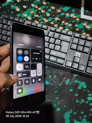 Apple iPhone 8 Plus 64 GB Black