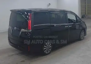 Toyota Esquire 2.0 FWD (7 Seater) 2021 Black