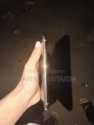 নিউ অ্যাপল আইফোন এক্সএস ২৫৬ জিবি গোল্ড