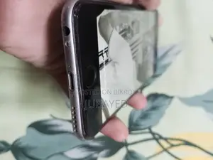 New Apple iPhone 6 64 GB Silver