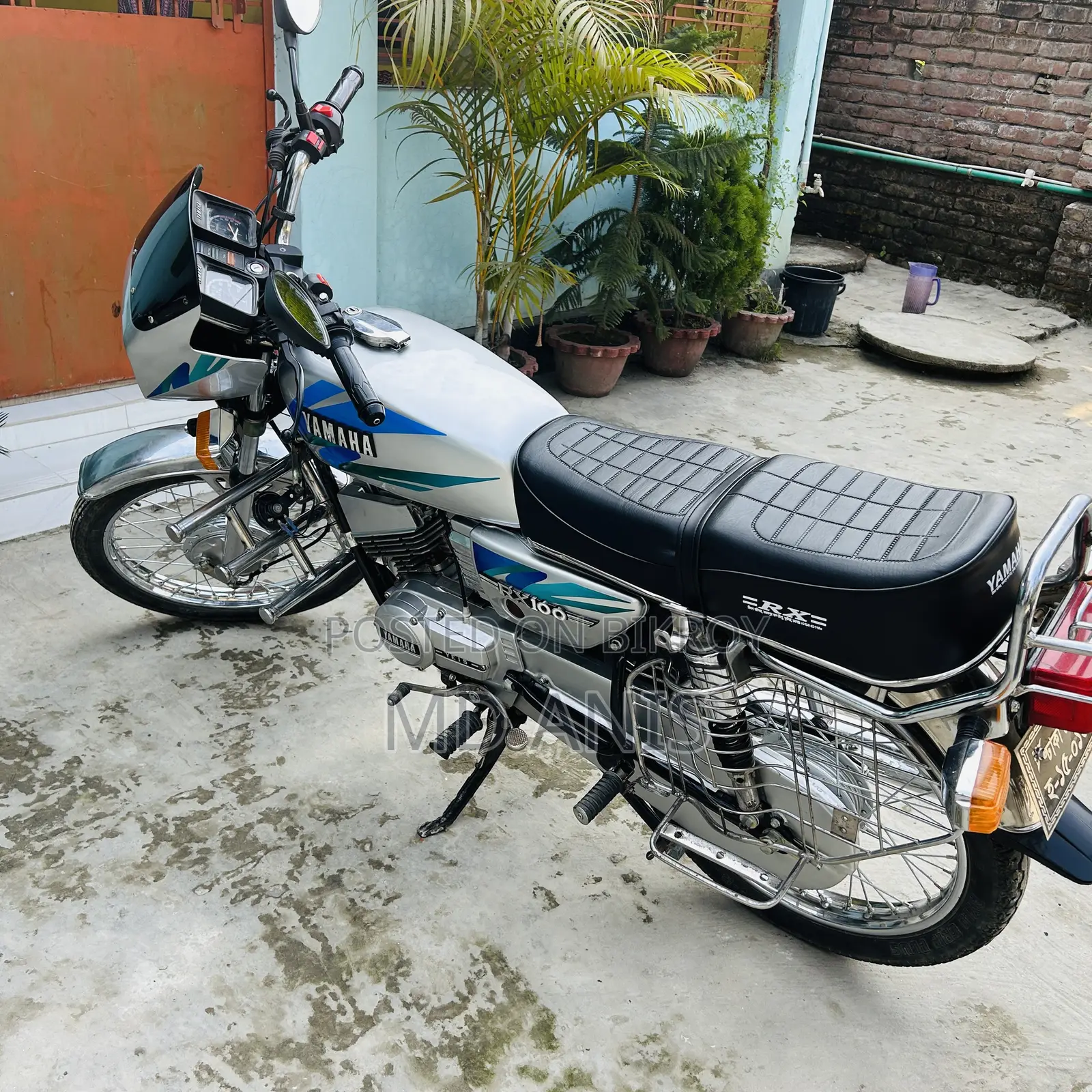 Yamaha FZ 2001 Silver