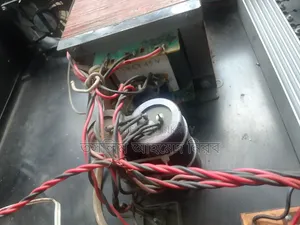 এই বক্সের টি বিক্রয় করা হবে