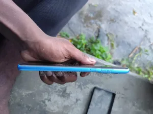 New Motorola G96 5G 128 GB Blue