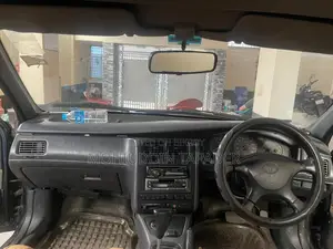 Toyota Corona 1995 Green