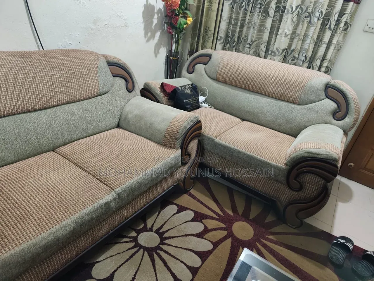Two-seater sofa set