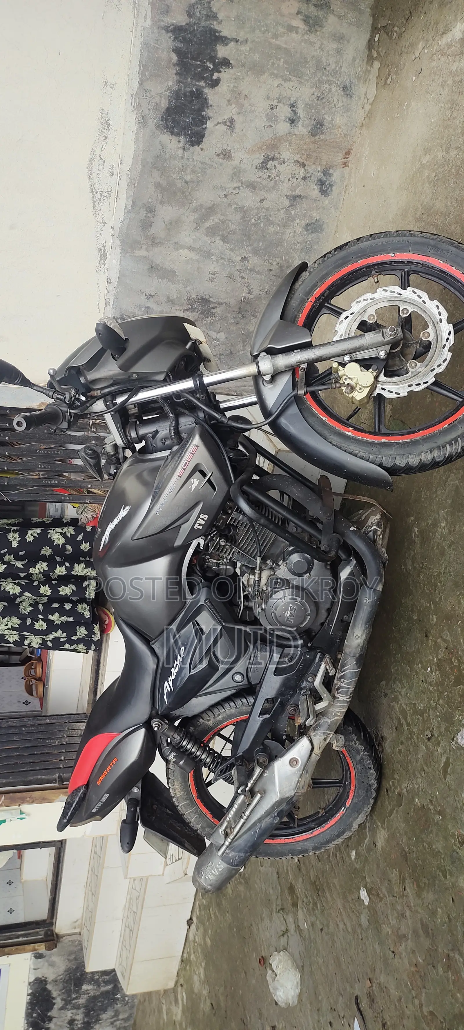 TVS Apache RTR 160 2V 2011 Gray