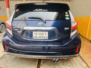Toyota Aqua 2019 Blue