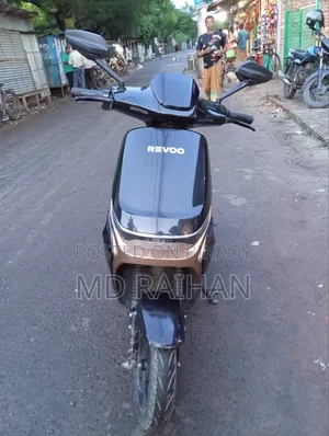 New Revoo A11 2026 Black