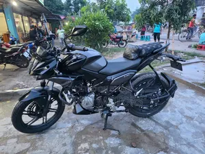 Hero Xtreme 125R 2026 Black