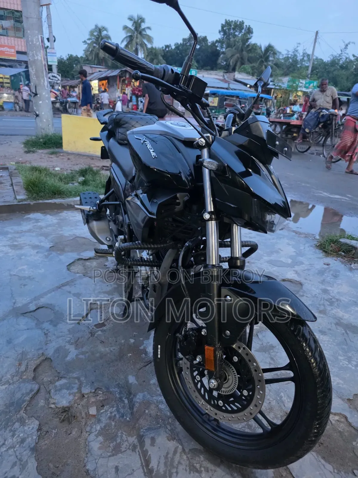 Hero Xtreme 125R 2026 Black