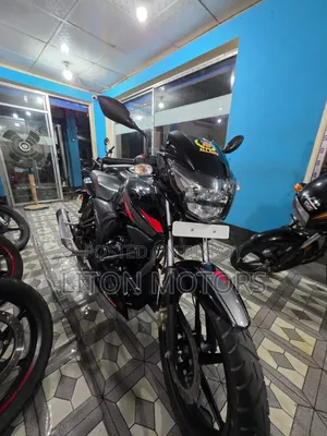 TVS Apache RTR 160 2v Refresh X-Connect 2025 Black