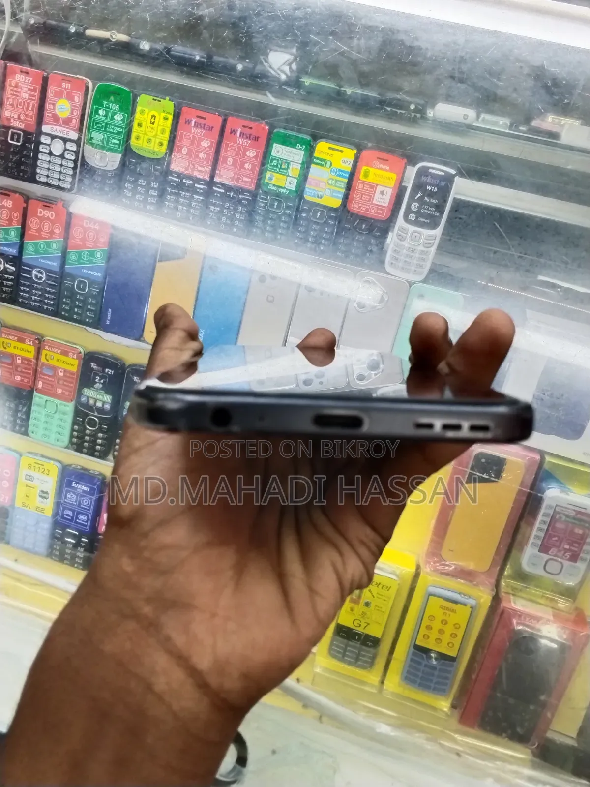 Tecno Camon 40 Pro 4G 128 GB কালো