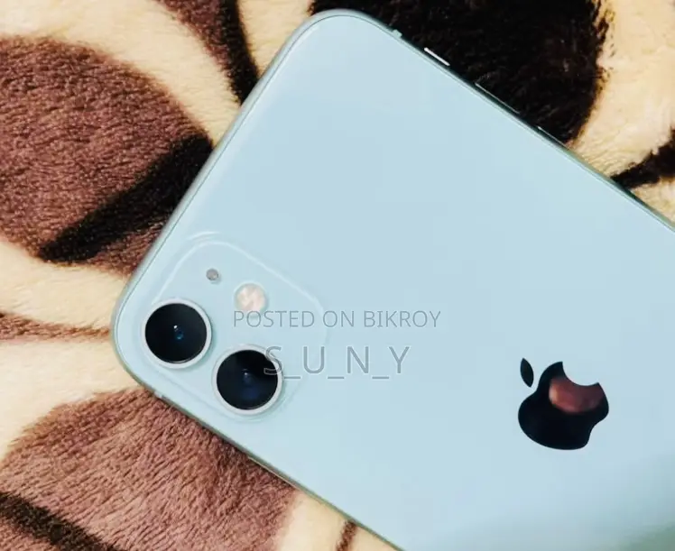 New Apple iPhone 11 128 GB