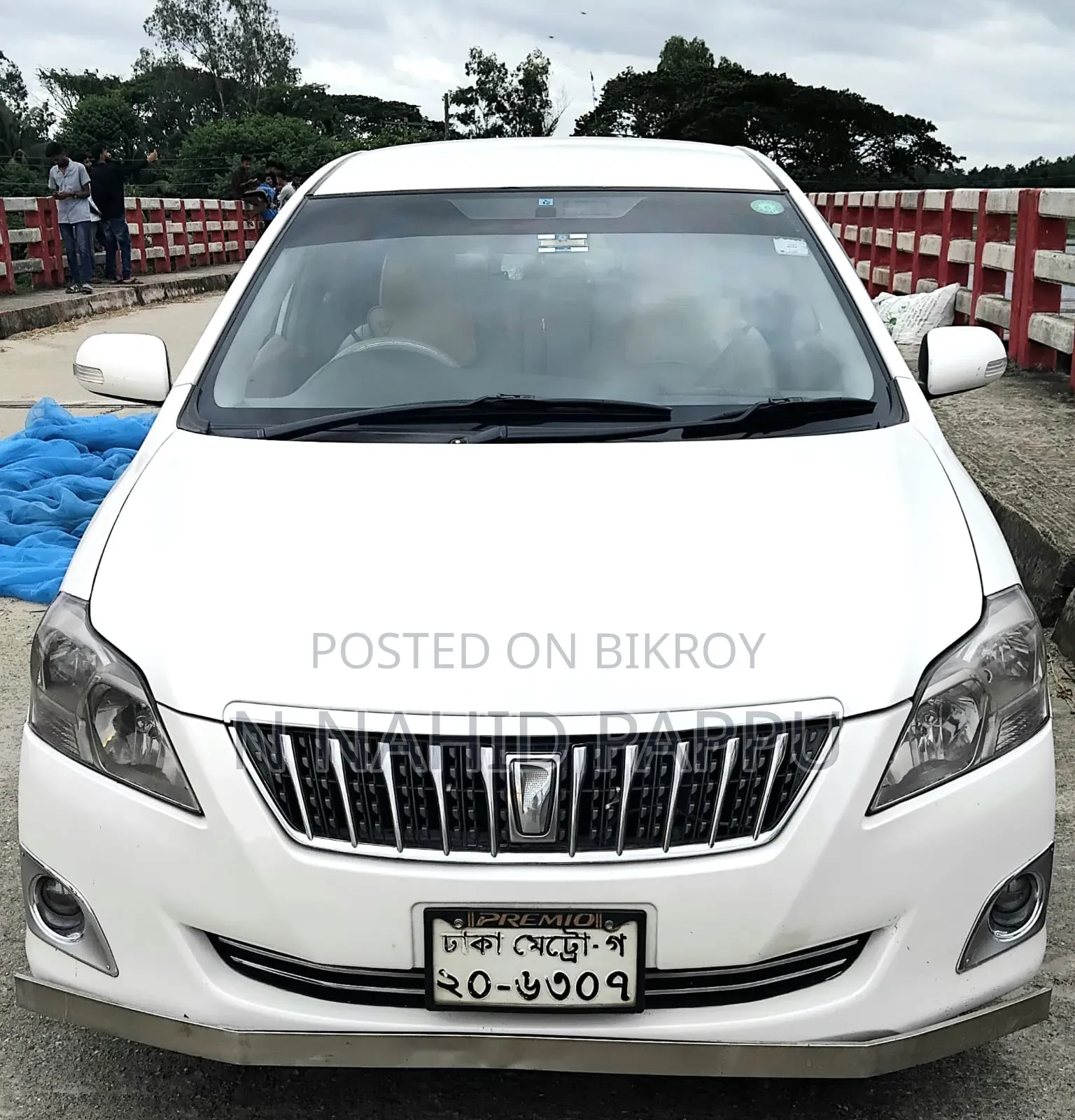 টয়োটা প্রিমিও ২০১০ পার্ল