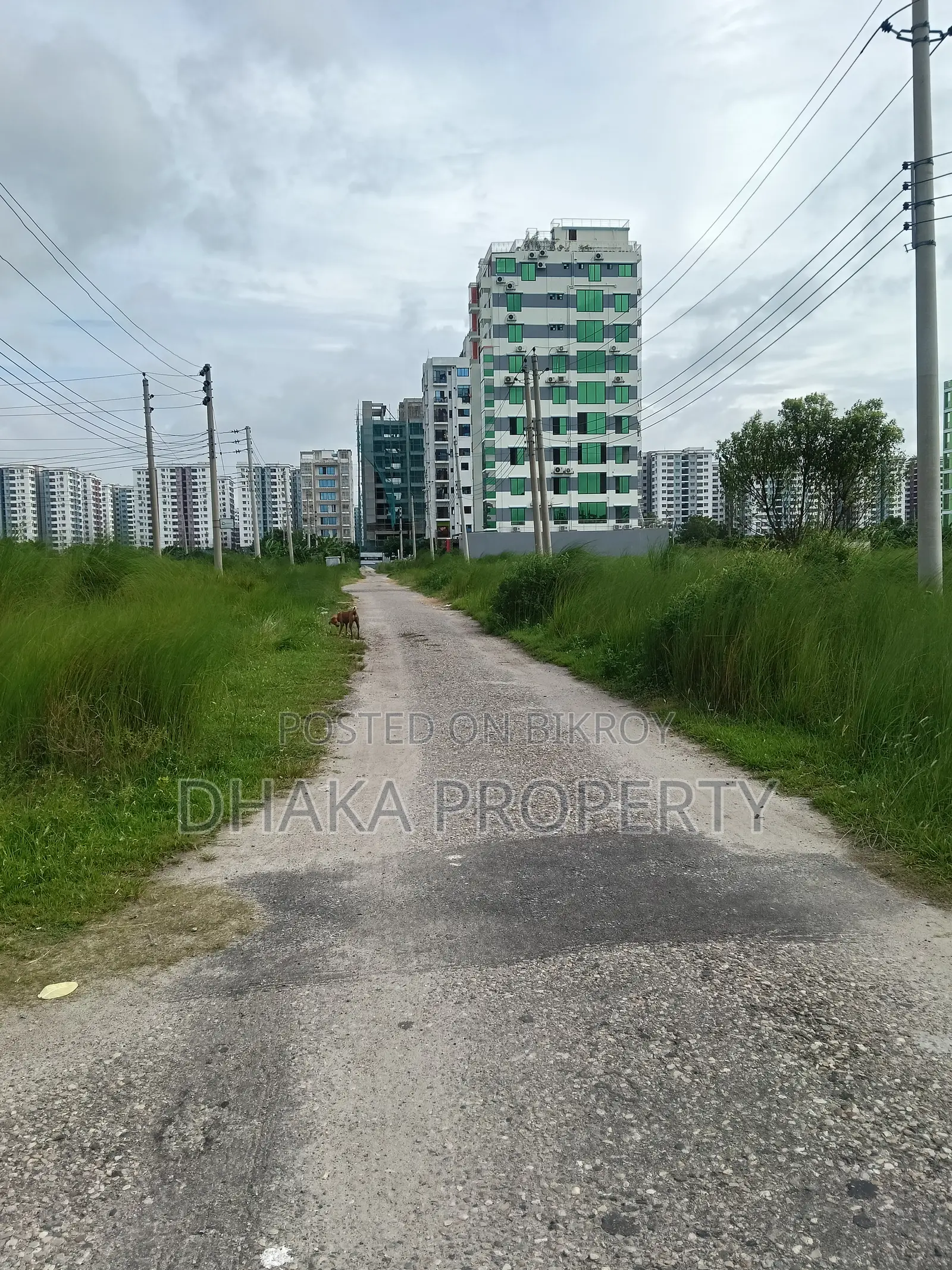 Metro Station 3 Katha North at Sector-16/H