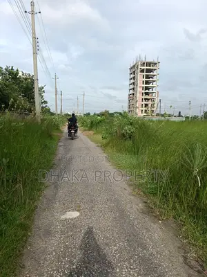 Metro Station 3 Katha North at Sector-16/H