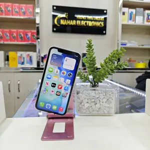 Apple iPhone 11 64 GB White