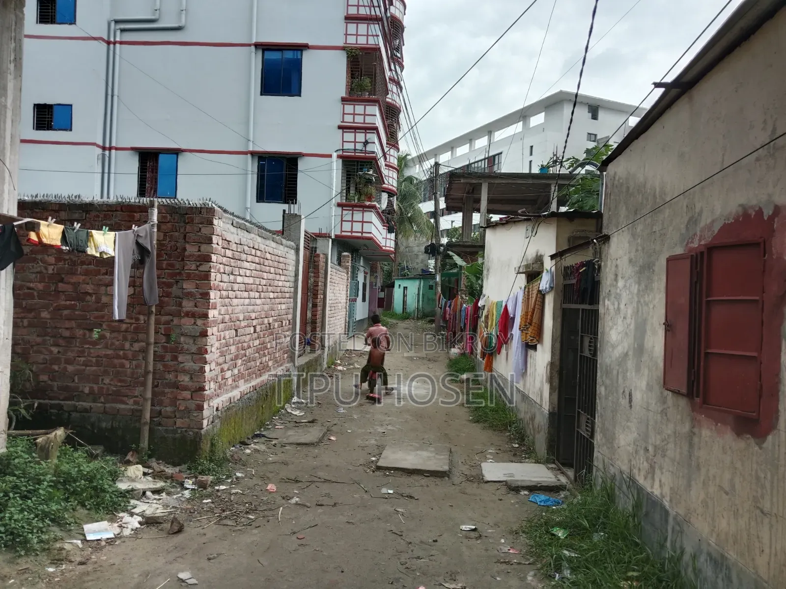 ১৪ বেডরুমের বাড়ি টঙ্গীতে বিক্রয়