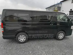 Toyota TownAce 2022 Black