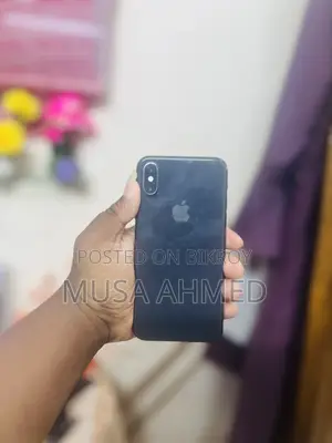 অ্যাপল আইফোন এক্সএস ২৫৬ জিবি ব্ল্যাক