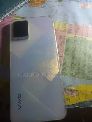 Vivo Y21 64 GB Silver