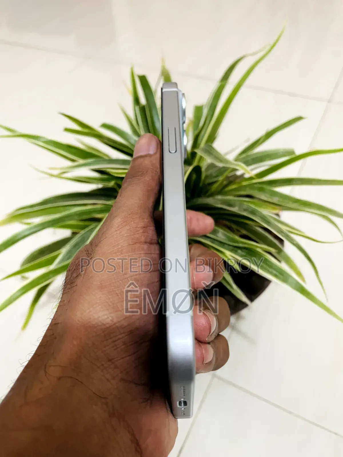 Apple iPhone 15 128 GB