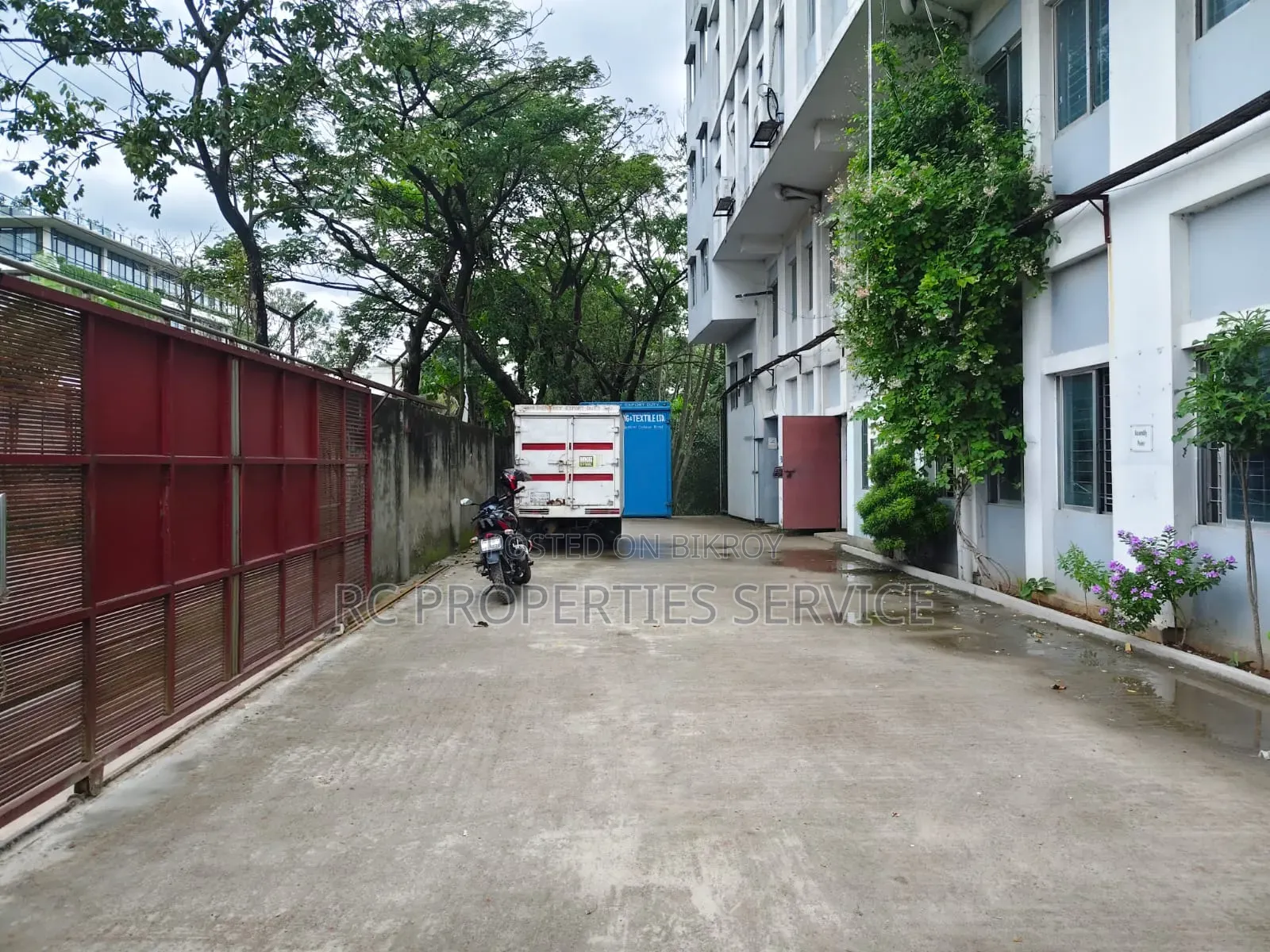 গাজীপুরায় ৬৫০০০ বর্গফুট কমপ্লায়েন্স রেডি নিট ফ্যাক্টরি ভাড়া