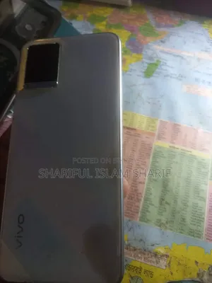 Vivo Y21 64 GB Silver