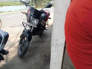 টিভিএস ২০২২ ব্ল্যাক
