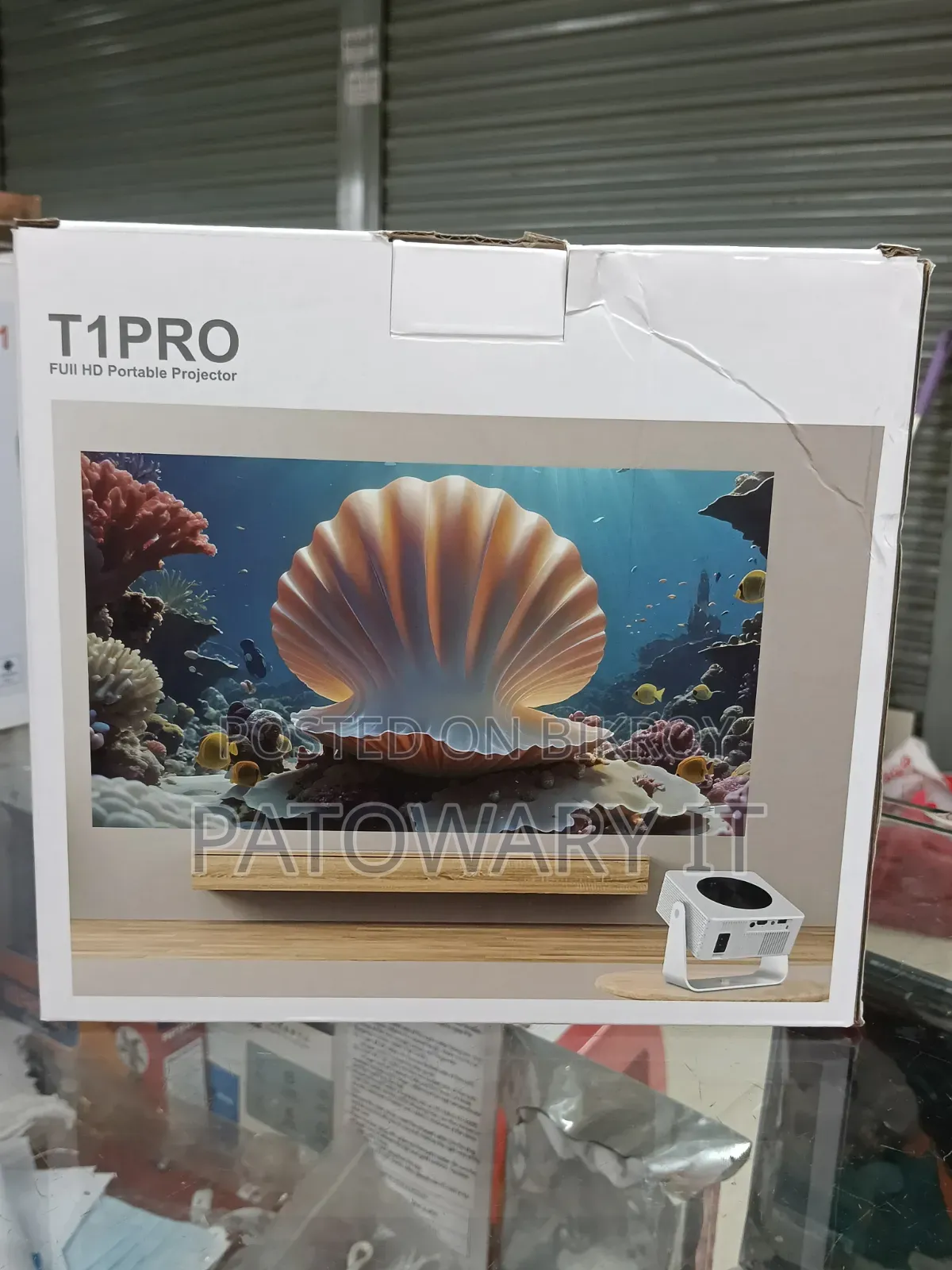 T1 Pro অ্যান্ড্রয়েড স্মার্ট নতুন প্রজেক্টর ২ মাসের ওয়ারেন্টিসহ