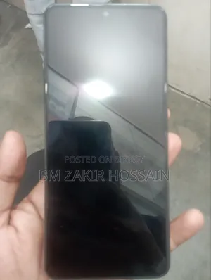মোবাইল ফোন ১২৮ জিবি ব্ল্যাক