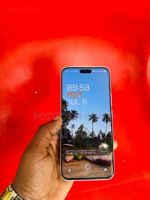 Tecno Spark Slim ২৫৬ জিবি সাদা