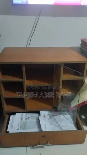 Display Cabinet (Wooden Showcase)