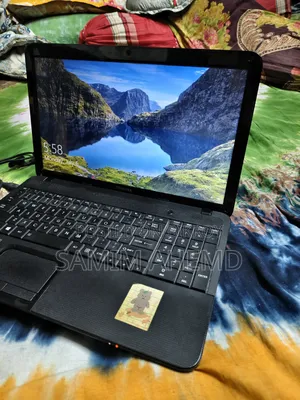 Laptop Toshiba Satellite C850 4GB Intel Core I5 SSD 128GB