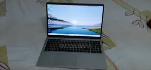 Laptop Dell Inspiron 15 4GB Intel Core I3 HDD+SSD 1 Terabyte