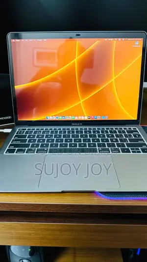 ল্যাপটপ Apple MacBook ২০১৮ ৮জিবি Intel Core I5 এসএসডি ১২৮জিবি