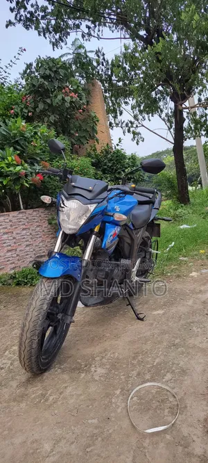 সুজুকি জিক্সার মনোটোন ২০২০ ব্লু