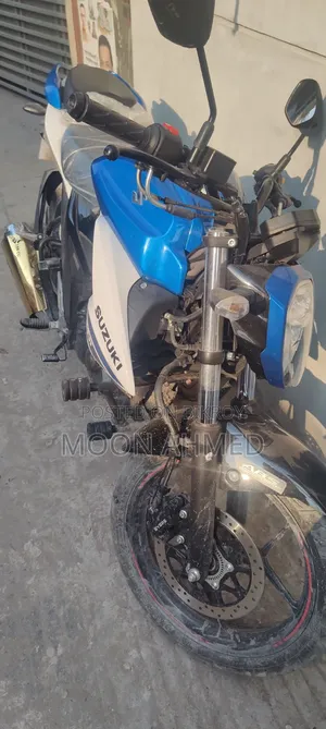 Suzuki Gixxer Fi ABS 2026 White