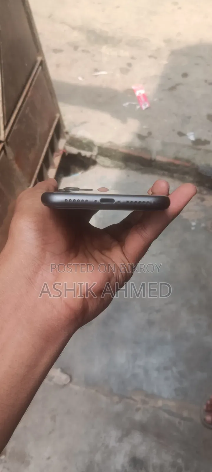 EL 64 GB Black