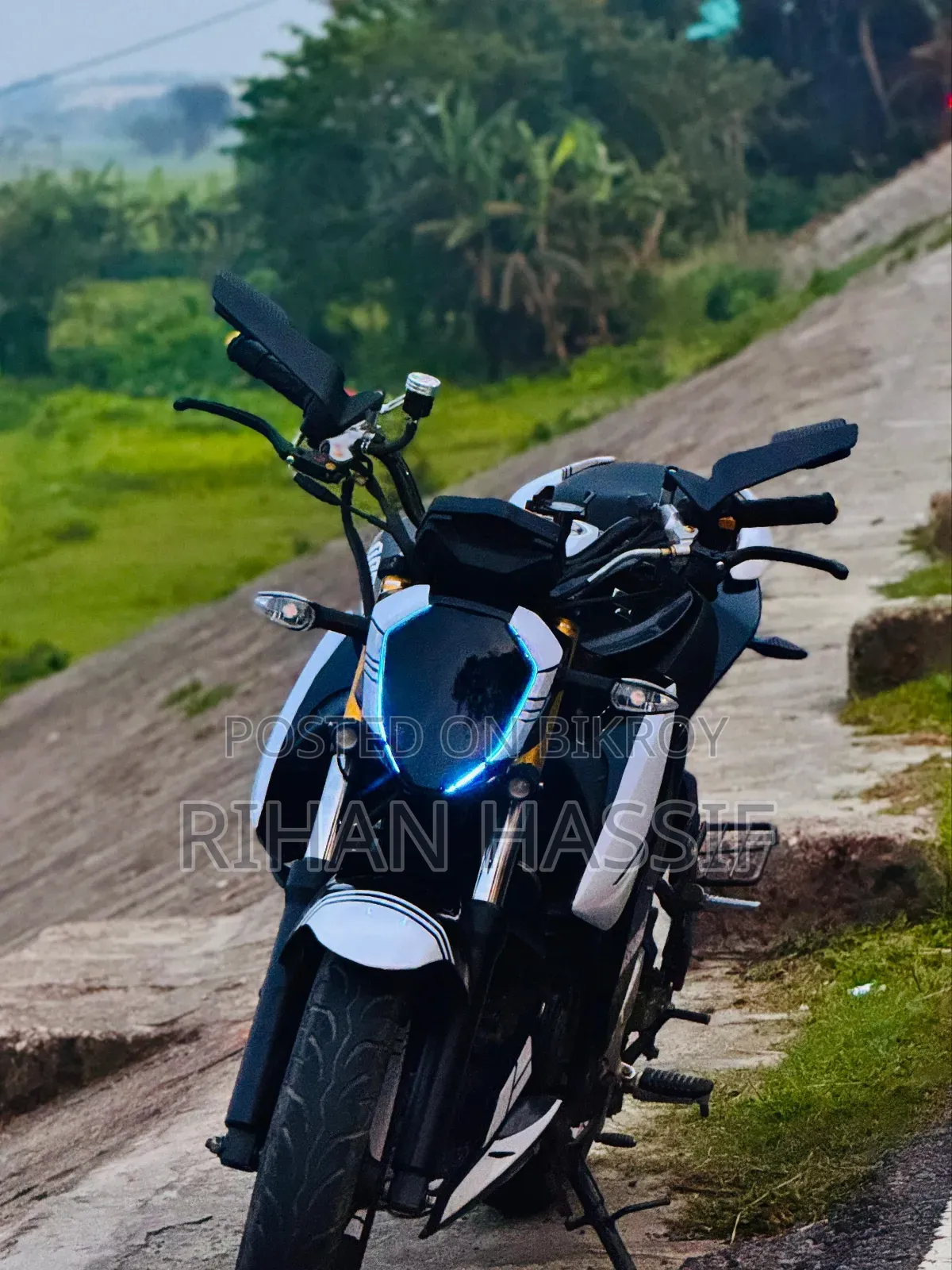 Motorcycle 2025 Black
