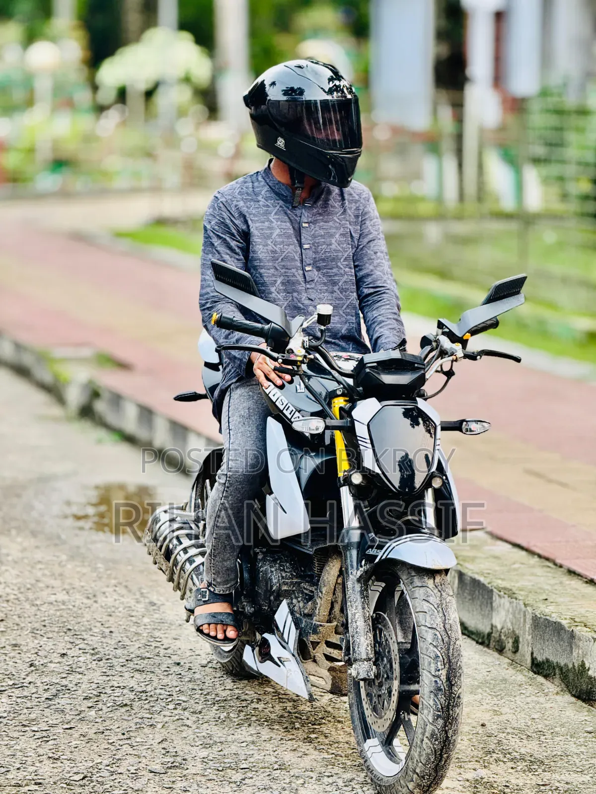 Motorcycle 2025 Black
