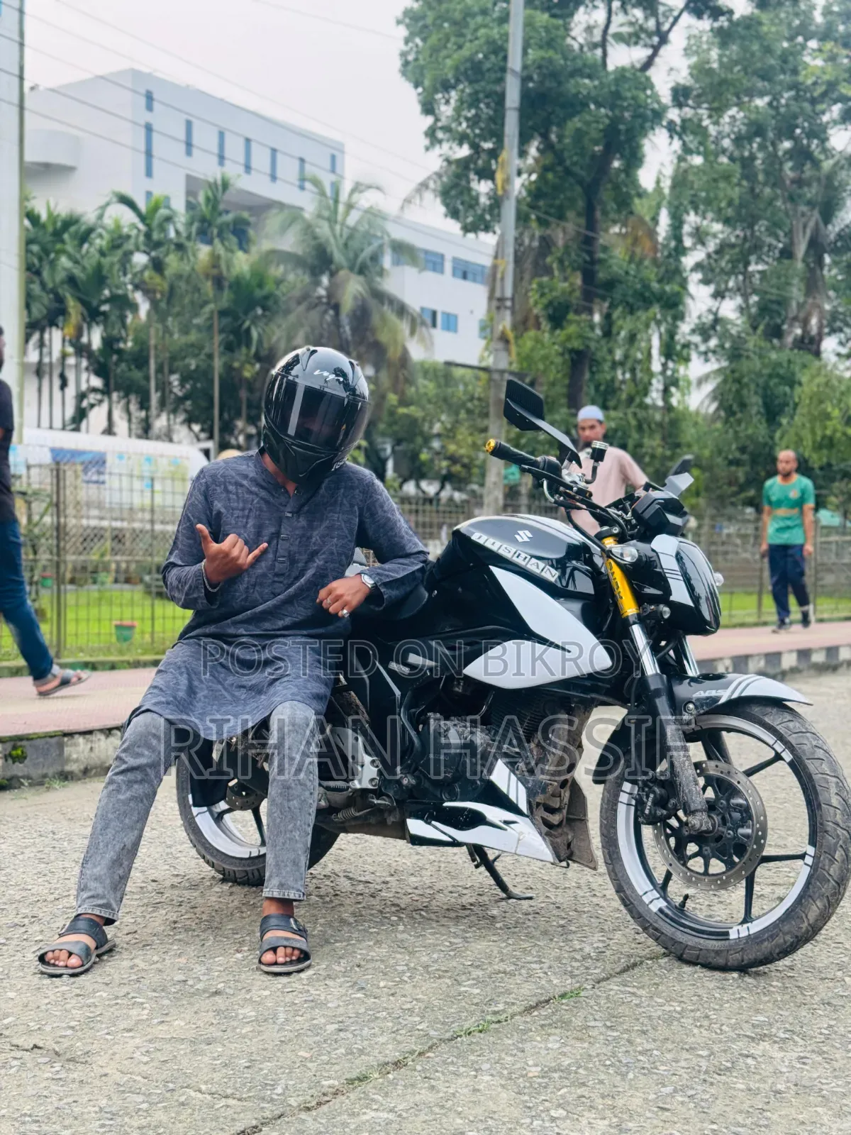 Motorcycle 2025 Black