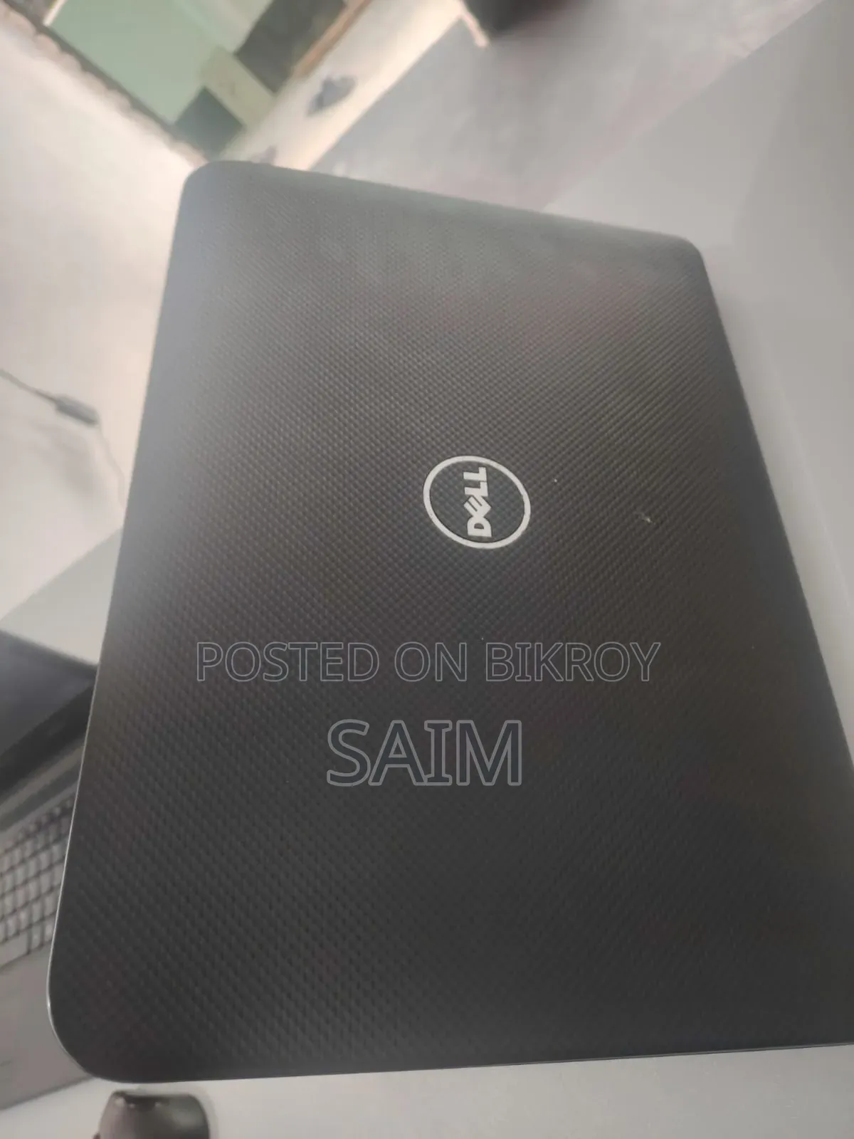 Laptop Dell Adamo Onyx 4GB Intel Pentium HDD 500GB