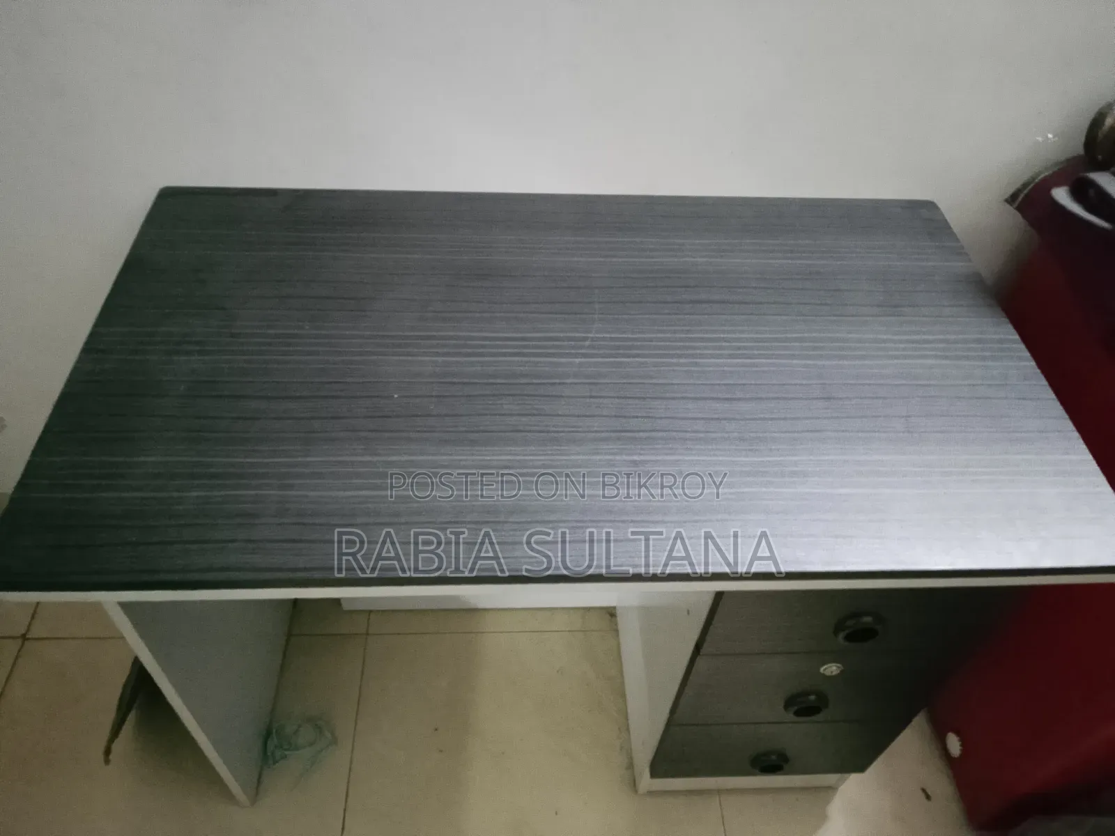 New Table For Sale / New Sofa