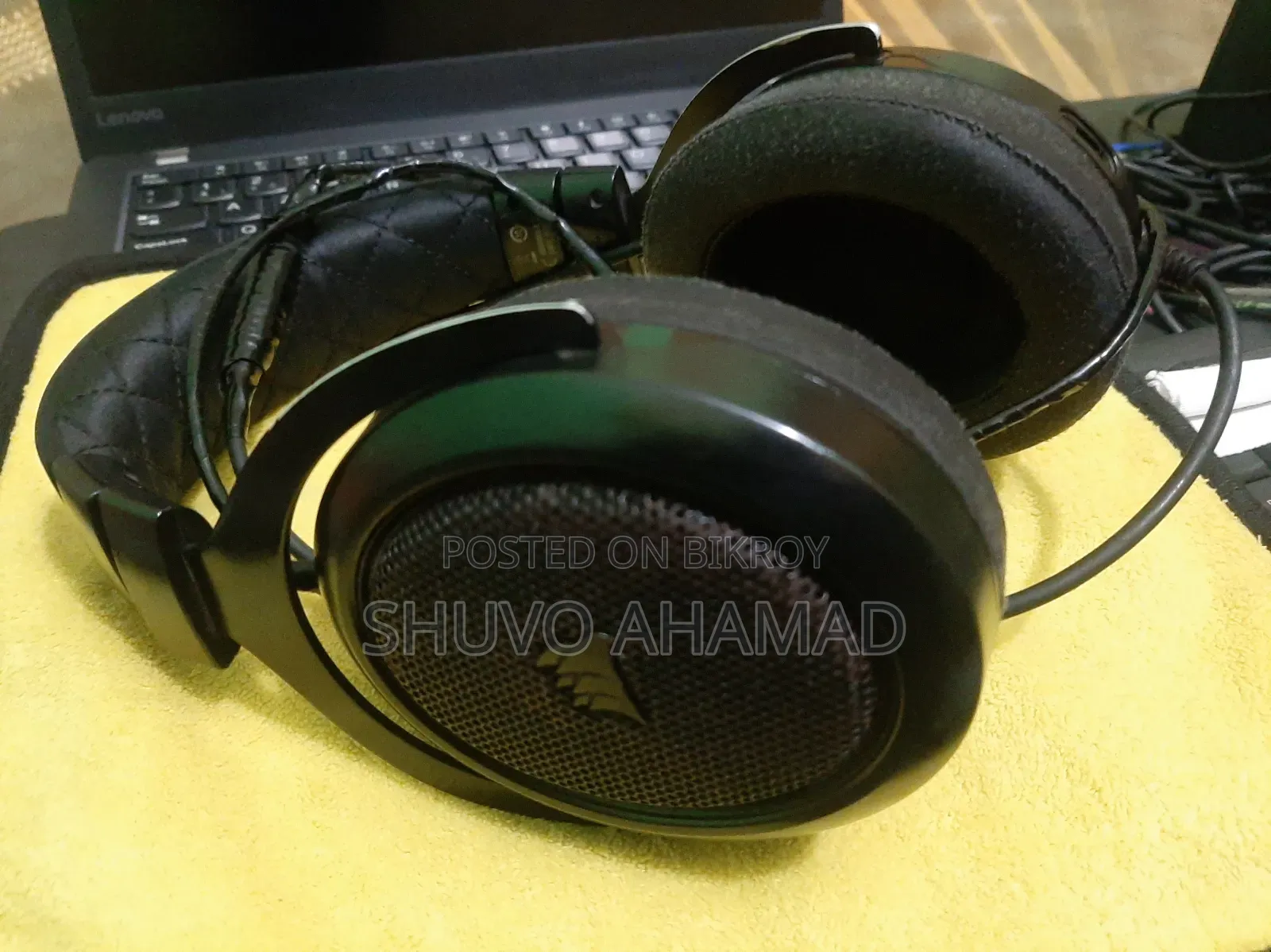 Corsair HS60 Gaming Headphone