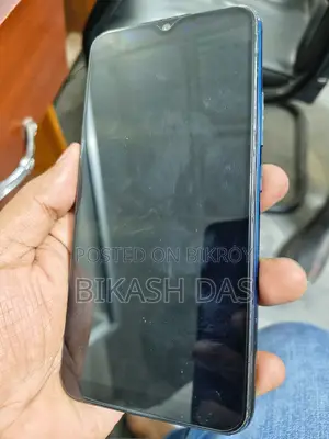 Vivo Y11 32 GB Blue