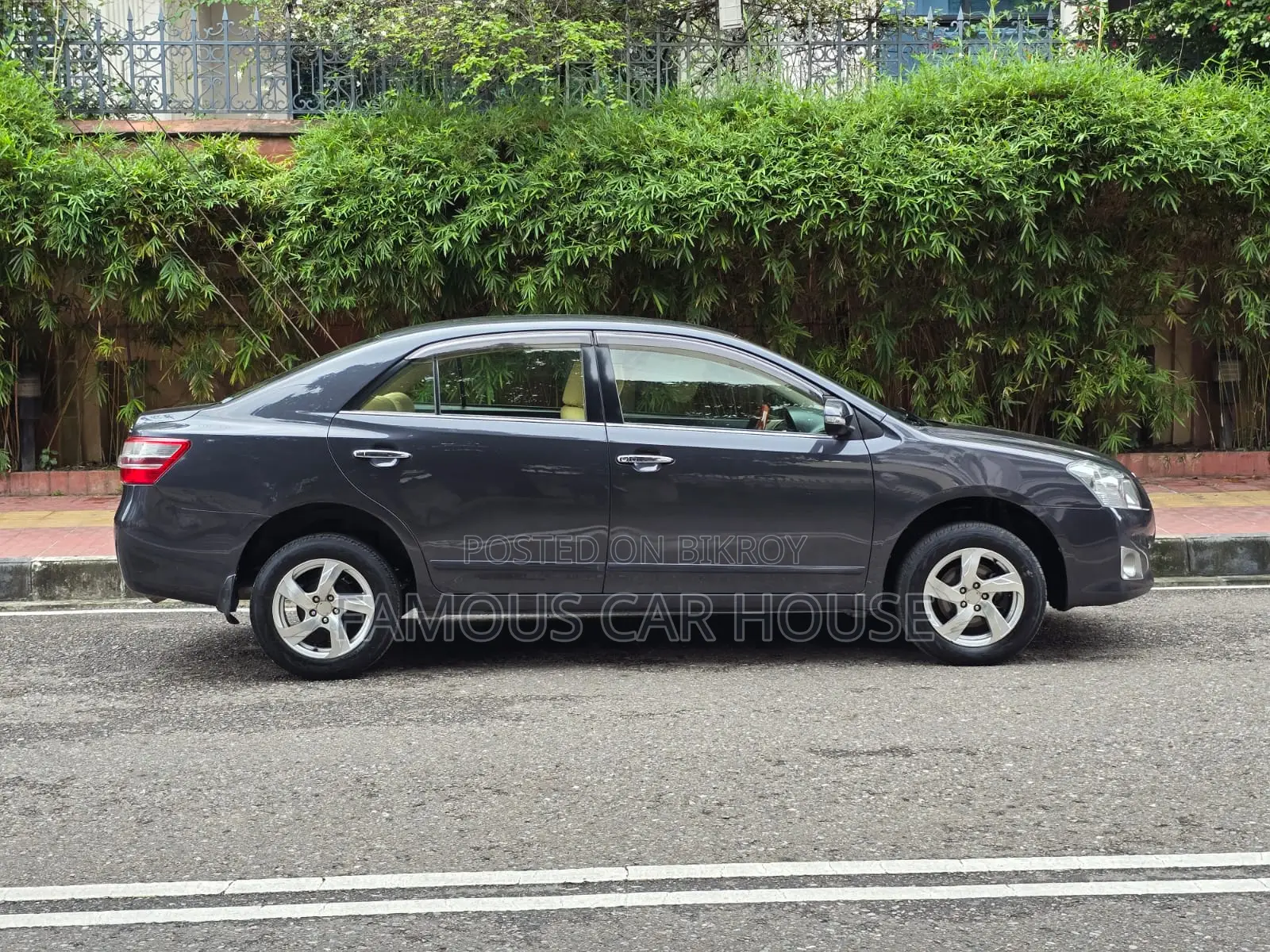 Toyota Premio 1.5 Front Wheel Drive 2015 Gray
